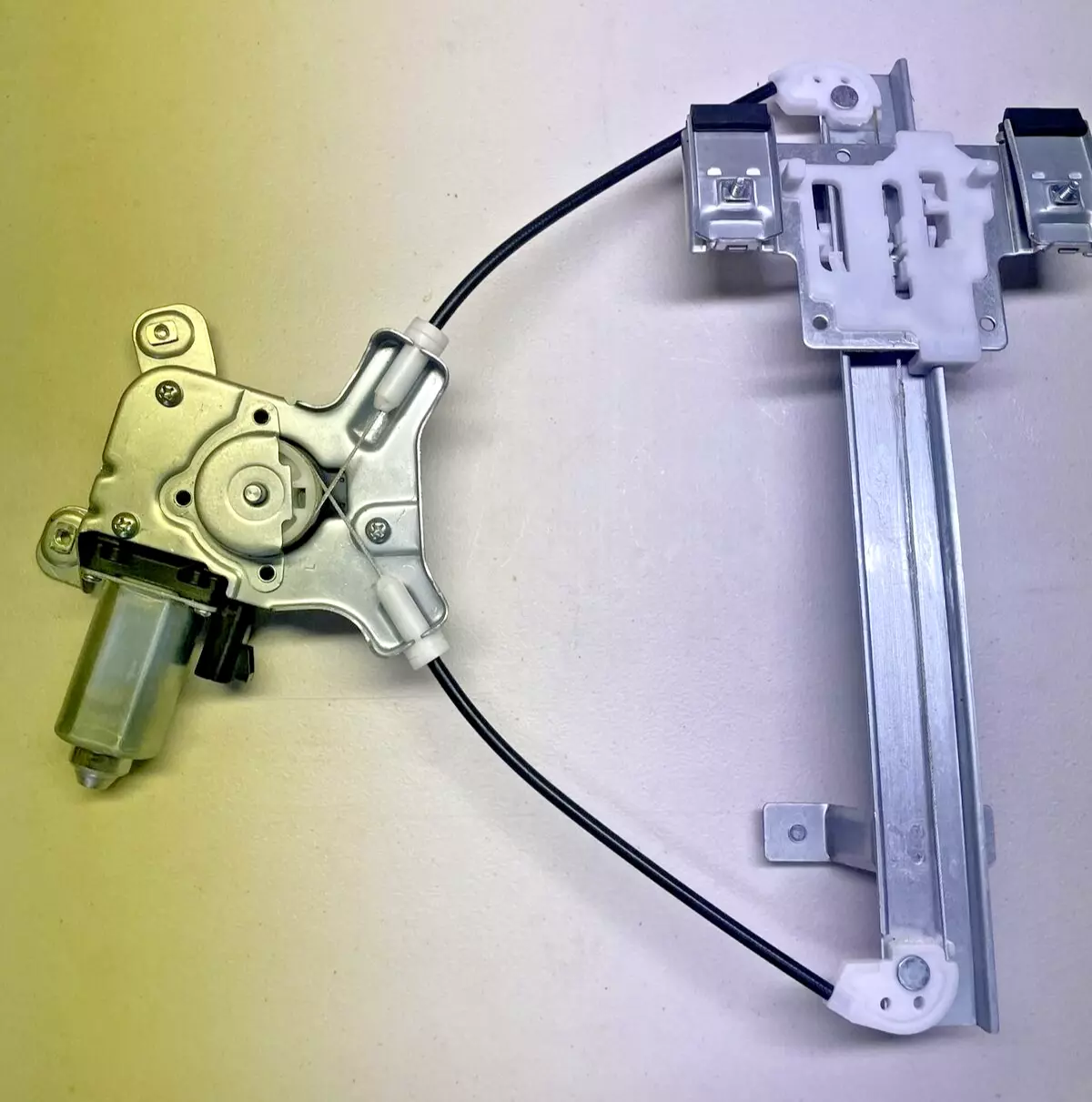 ACDelco 25885882 GM Original Equipment Rear Driver Side Power Window Regulator and Motor Assembly - Image 4